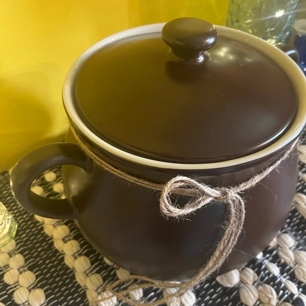 Parini Dark Brown Ceramic Handled Chili Pot w/ Lid 5 Quart